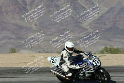 media/Dec-01-2025-Moto Forza (Mon) [[2daa91e15f]]/2-Intermediate Group/Session 4 Turn 9/